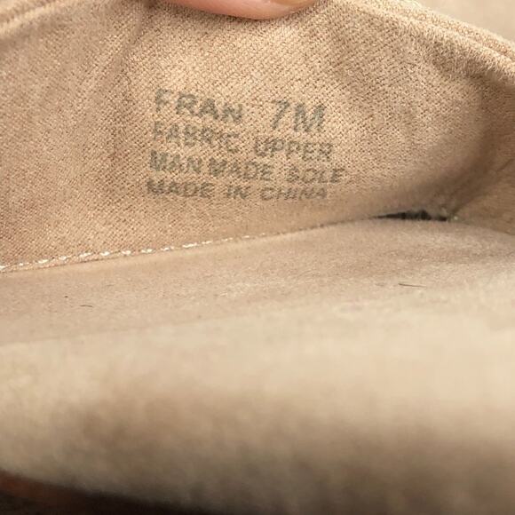 Halston Heritage Tan 'Fran' Fringe Slide Sandals Women's Size 7M - Picture 4 of 5